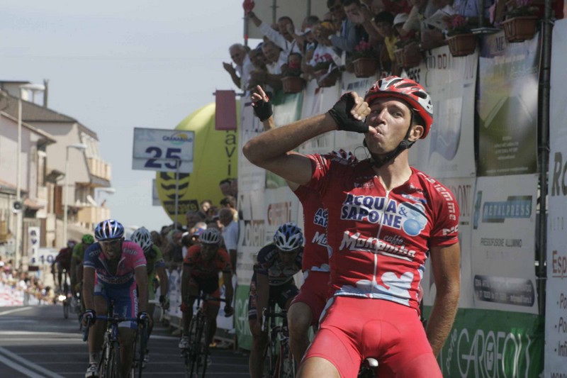 La "Tirreno-Adriatico" a Castelfidardo