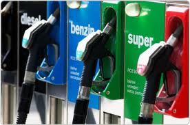 Turni apertura distributori di carburanti