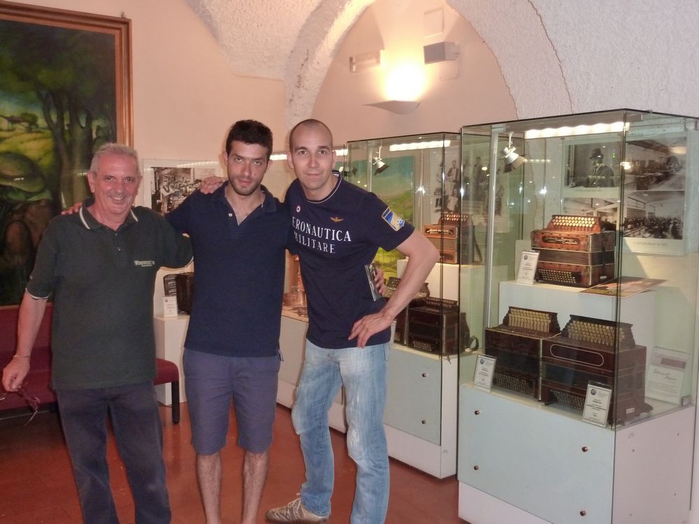 Il maestro Omar Meir Wellber al Museo della fisarmonica