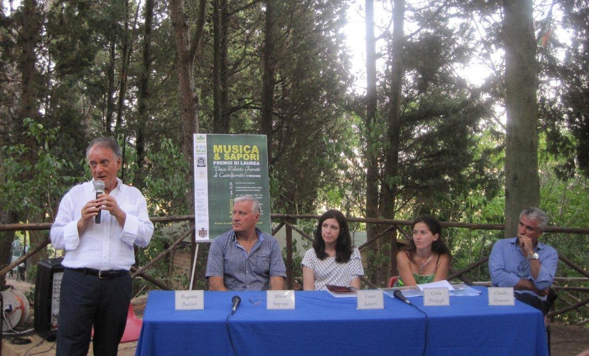 Premio di laurea R. Ferretti a Lanari e Piergigli