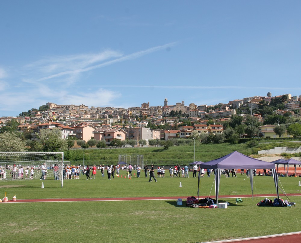 Stage di atletica per giovani con disabilità visiva